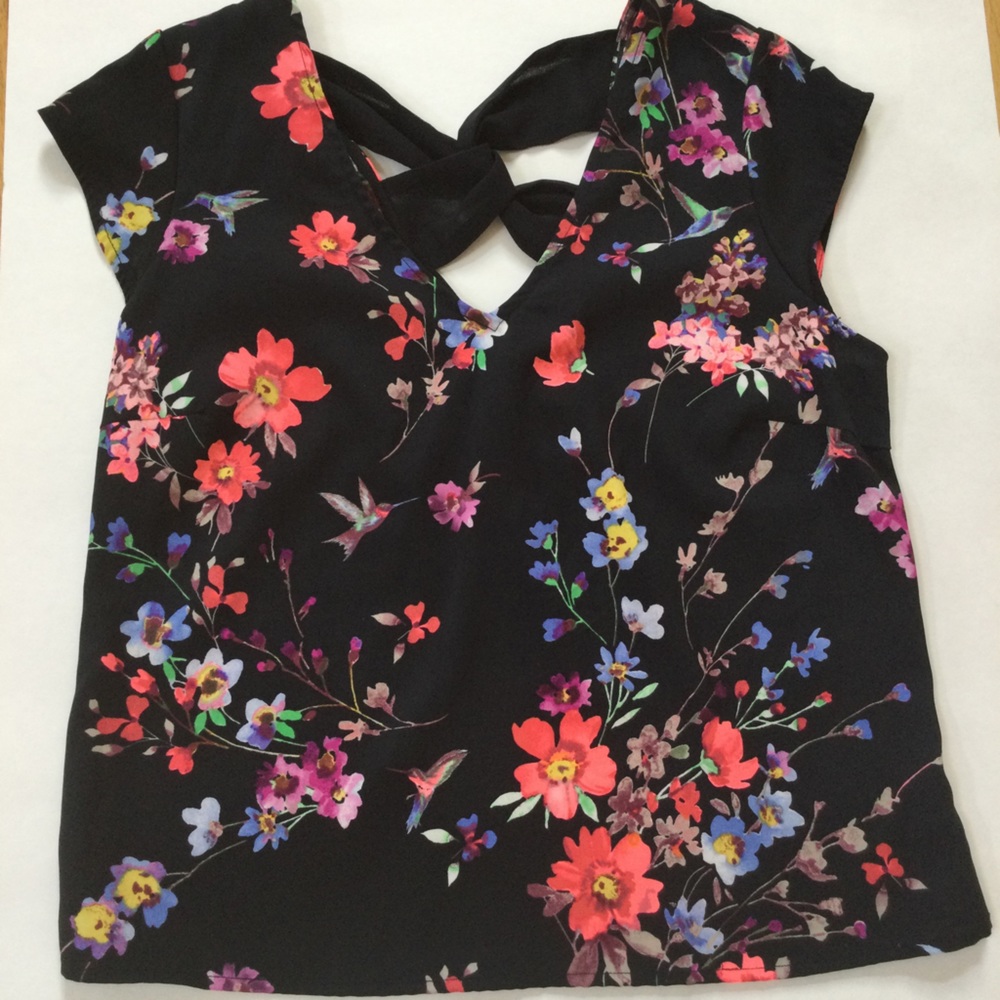 Express Women’s Floral V-Neck Cap Sleeve Top,Size S/P